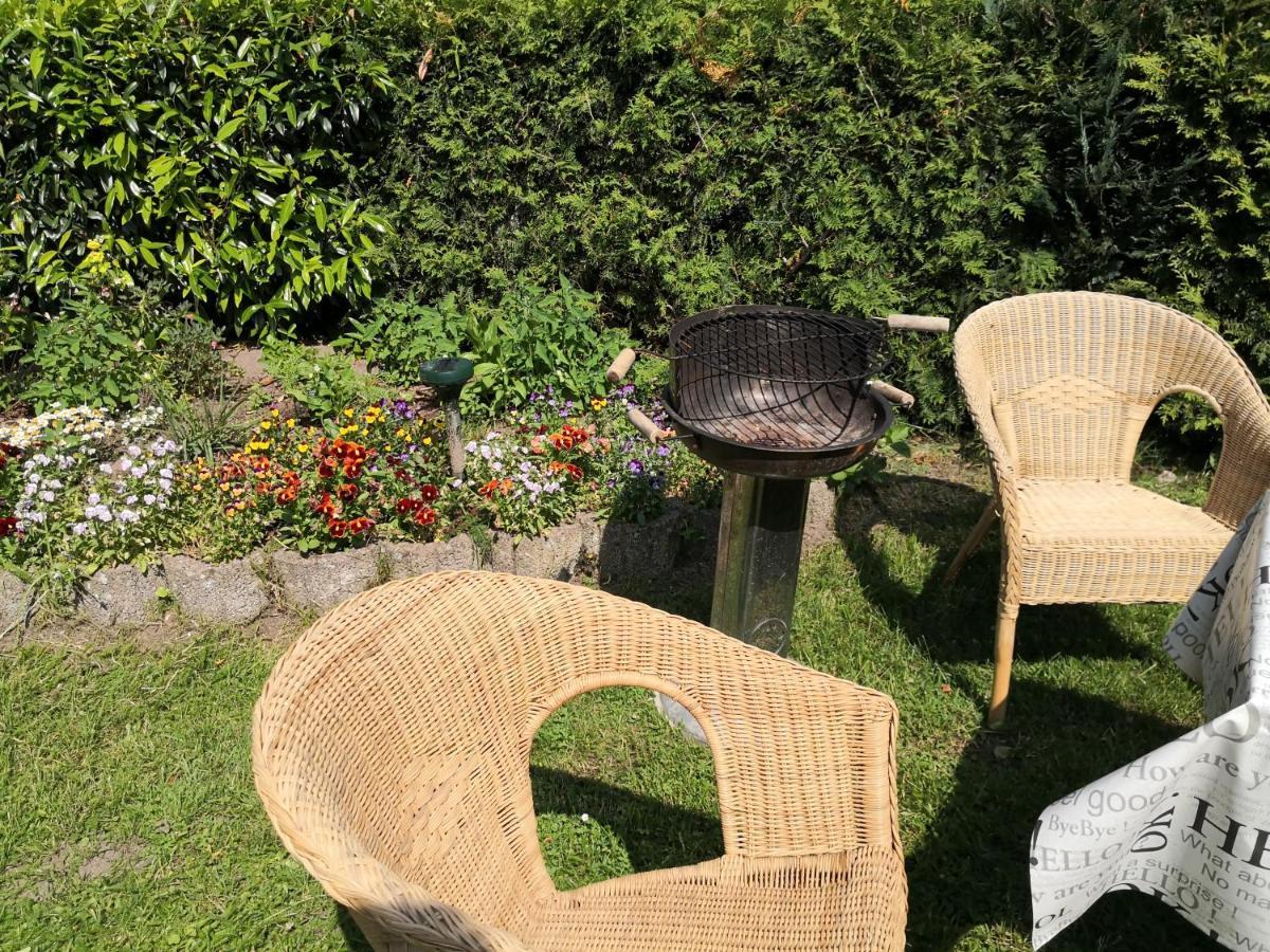 Charmante Ferienwohnung 3 Zimmer Kueche Bad Zentrale Lage Hagen im Bremischen Bagian luar foto
