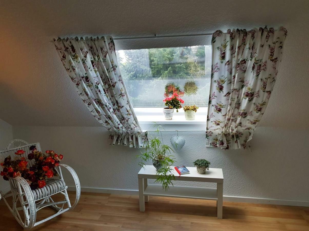 Charmante Ferienwohnung 3 Zimmer Kueche Bad Zentrale Lage Hagen im Bremischen Bagian luar foto