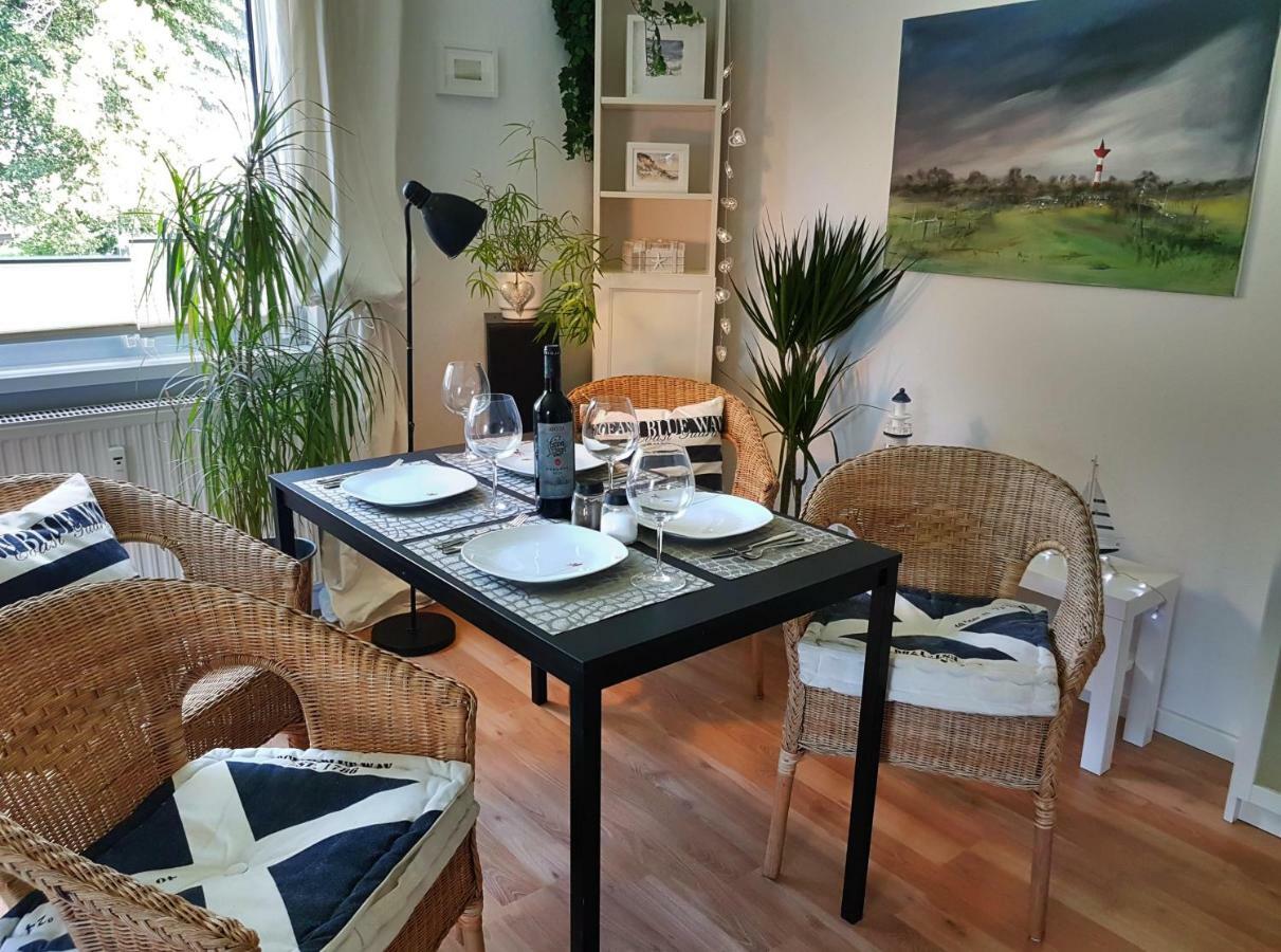Charmante Ferienwohnung 3 Zimmer Kueche Bad Zentrale Lage Hagen im Bremischen Bagian luar foto